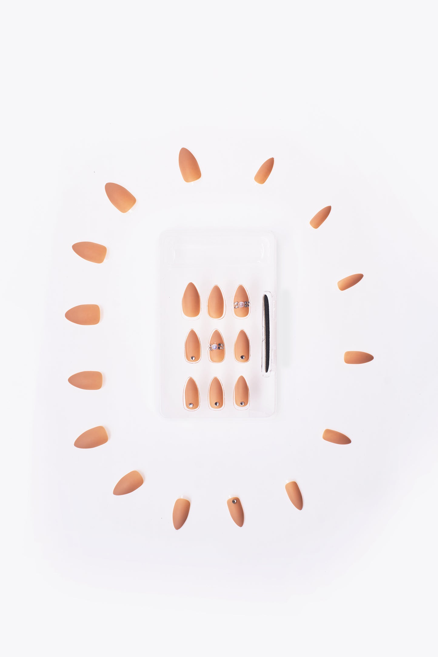 Fancy Nails – Nude