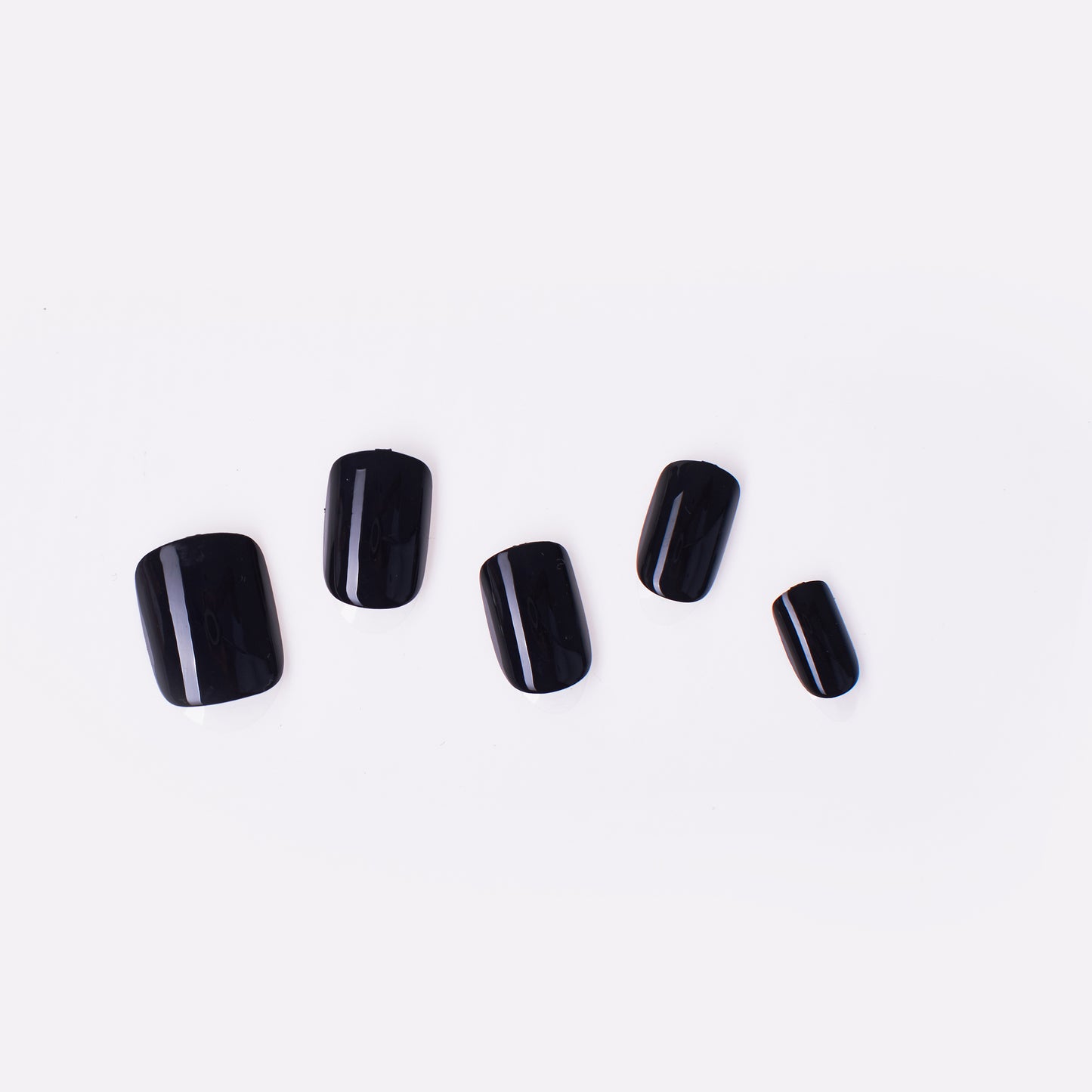 Solid Nails – Black